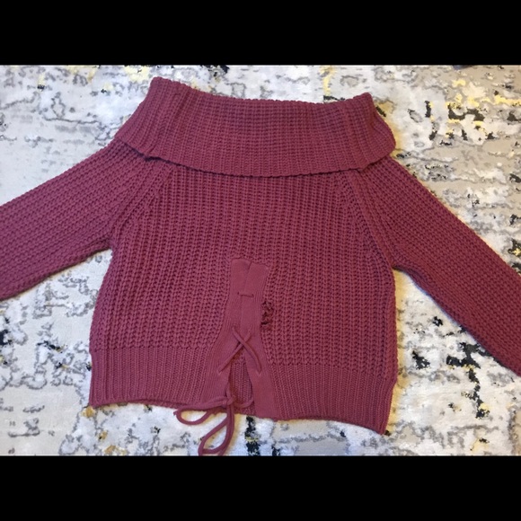 Mauve turtle neck sweater - Picture 3 of 3